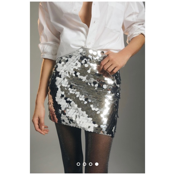 NWT Anthropologie Endless Rose Sequin Mini Skirt in Silver  Size Small - Picture 5 of 7